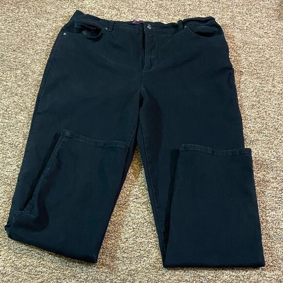 Gloria Vanderbilt Amanda Black Straight-Leg Pants Jeans Size 16 - Picture 3 of 12